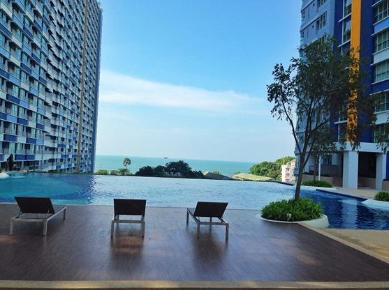 Lumpini Parkbeach Pattaya Pool View Praia de Jomtien Exterior foto