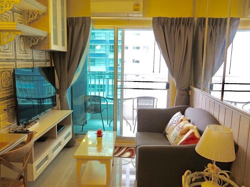 Lumpini Parkbeach Pattaya Pool View Praia de Jomtien Exterior foto